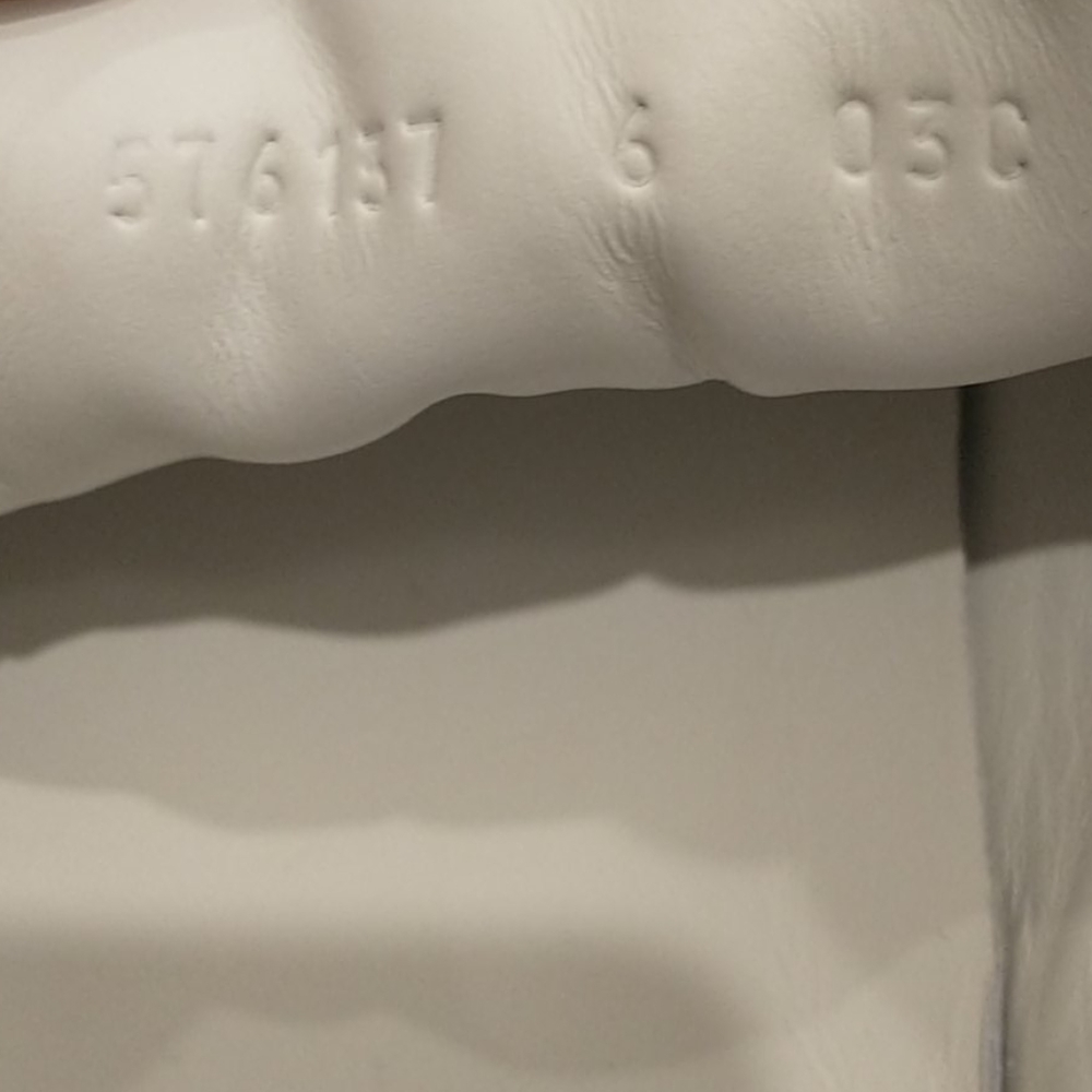 Gucci Ace distressed sneakers size 6 - Picture 8 of 9